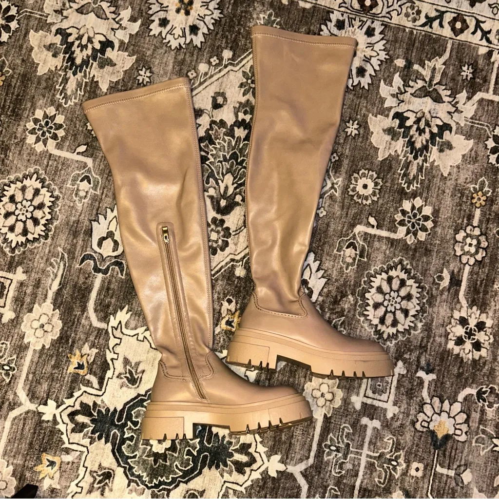 Elegant Tan Over-the-Knee Women's Boots - Image 3
