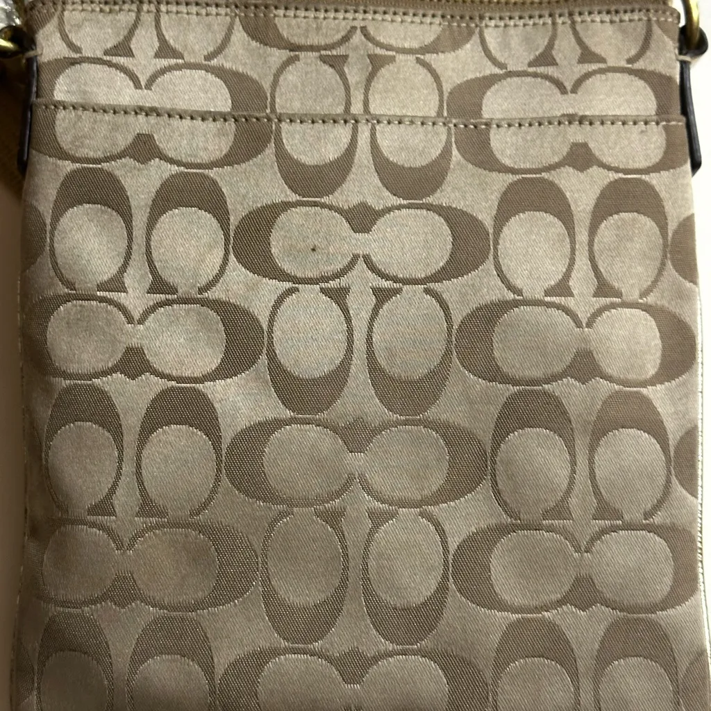 Coach Tan Crossbody Bag - Image 6