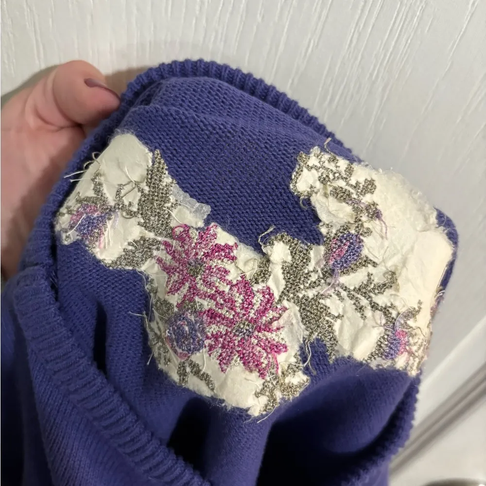 Vintage Nikki Embroidered Floral Purple Knit Sweater – Women’s Medium - Image 6