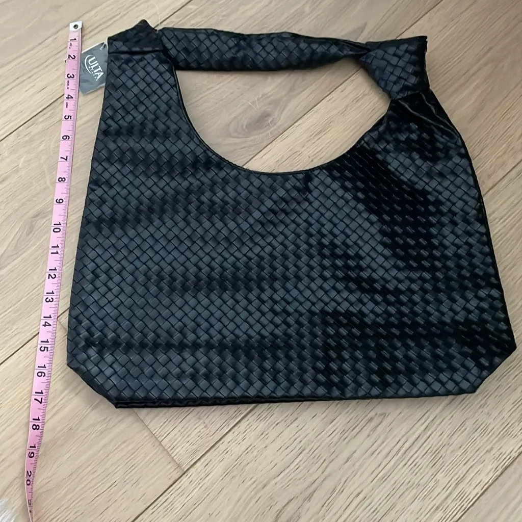 Ulta woven hobo bag with knot Black - Image 3