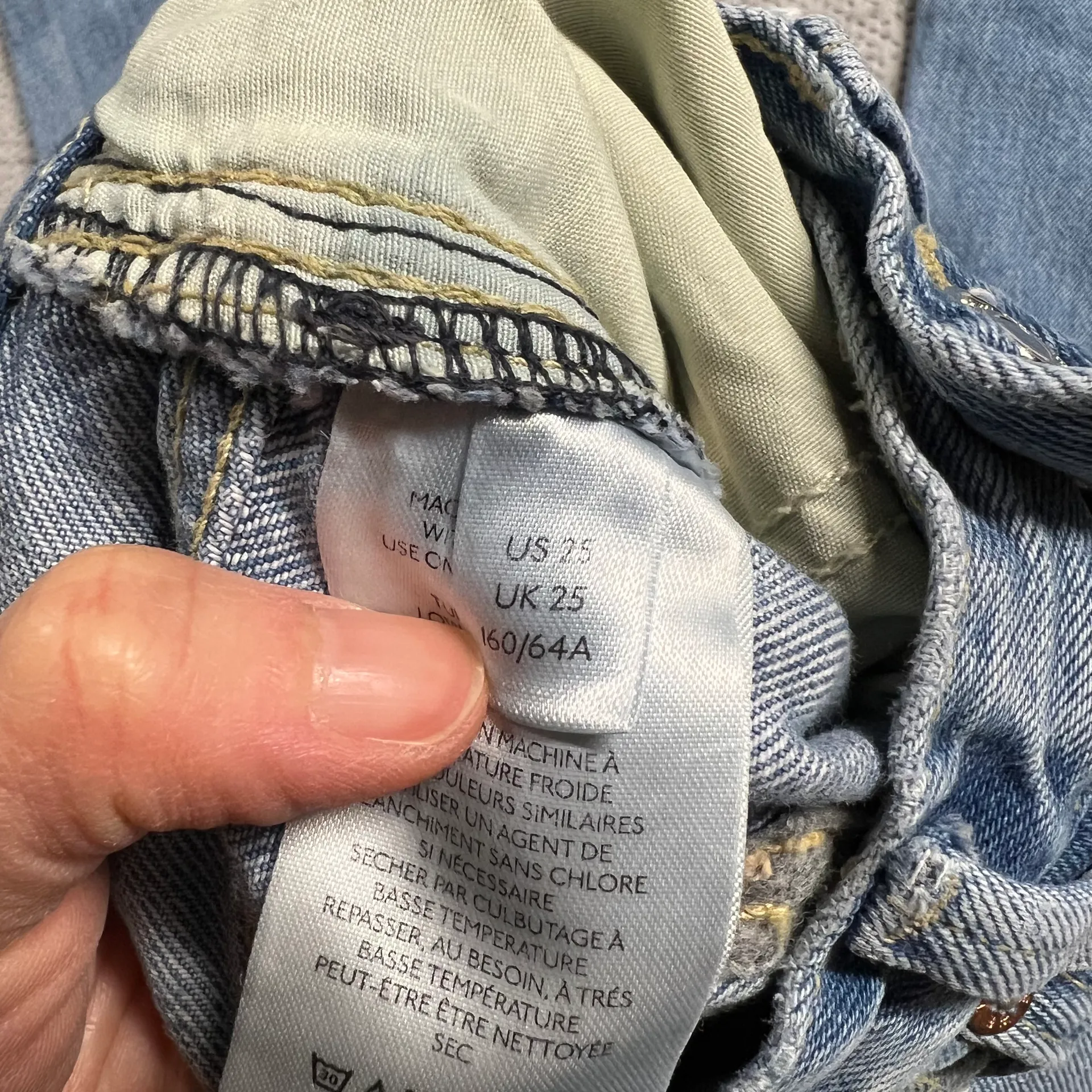x We The Free Stove Pipe Jean in Out West Size 25 EUC - Image 5