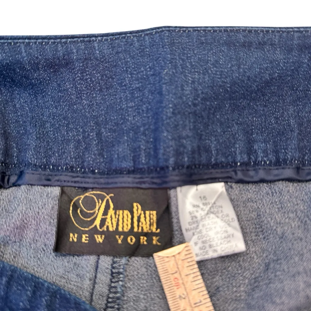 David Paul NY Embroidered Hem Denim Pants 16 Cropped Wide Leg Floral Cuff in EUC Blue - Image 11