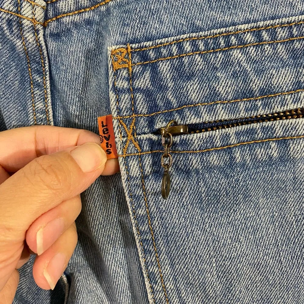 Levi's Women's Orange Tab Ankle The Jeans with the Famous Fit Size 27 - Image 6