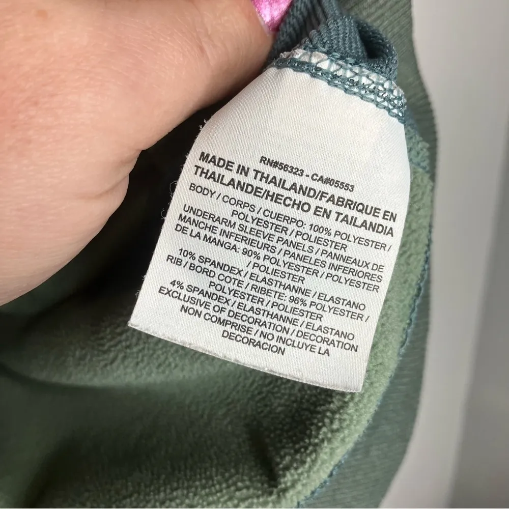 Nike Therma-fit full zip jacket size small - Image 9