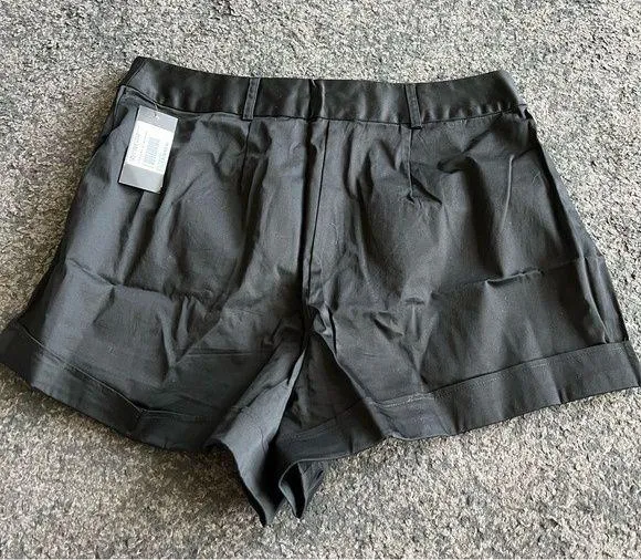 We Wore What revolve  Danielle Bernstein  High cut cuff high waist shorts - Image 5