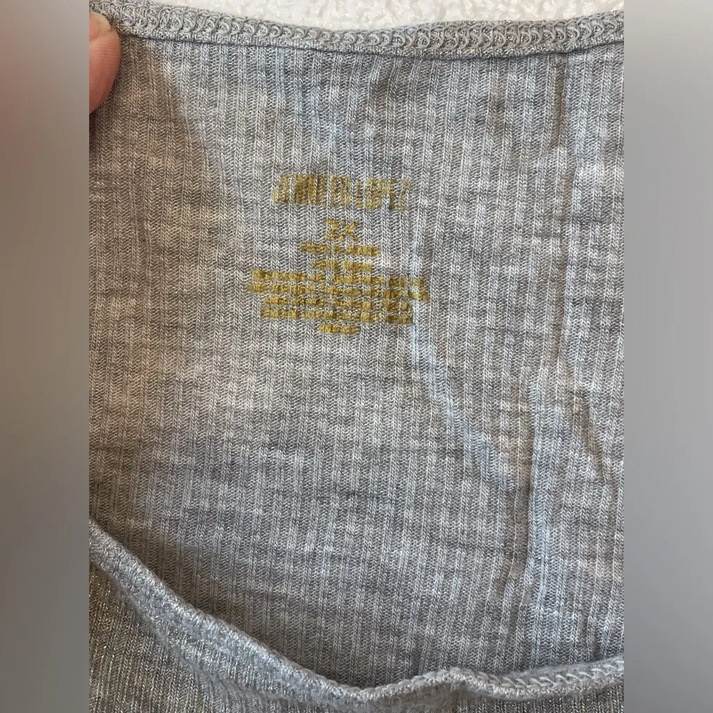 Jennifer Lopez JLO Women’s Gray Gold Shimmer Sleeveless Tank Top‎ Size 3X - Image 3