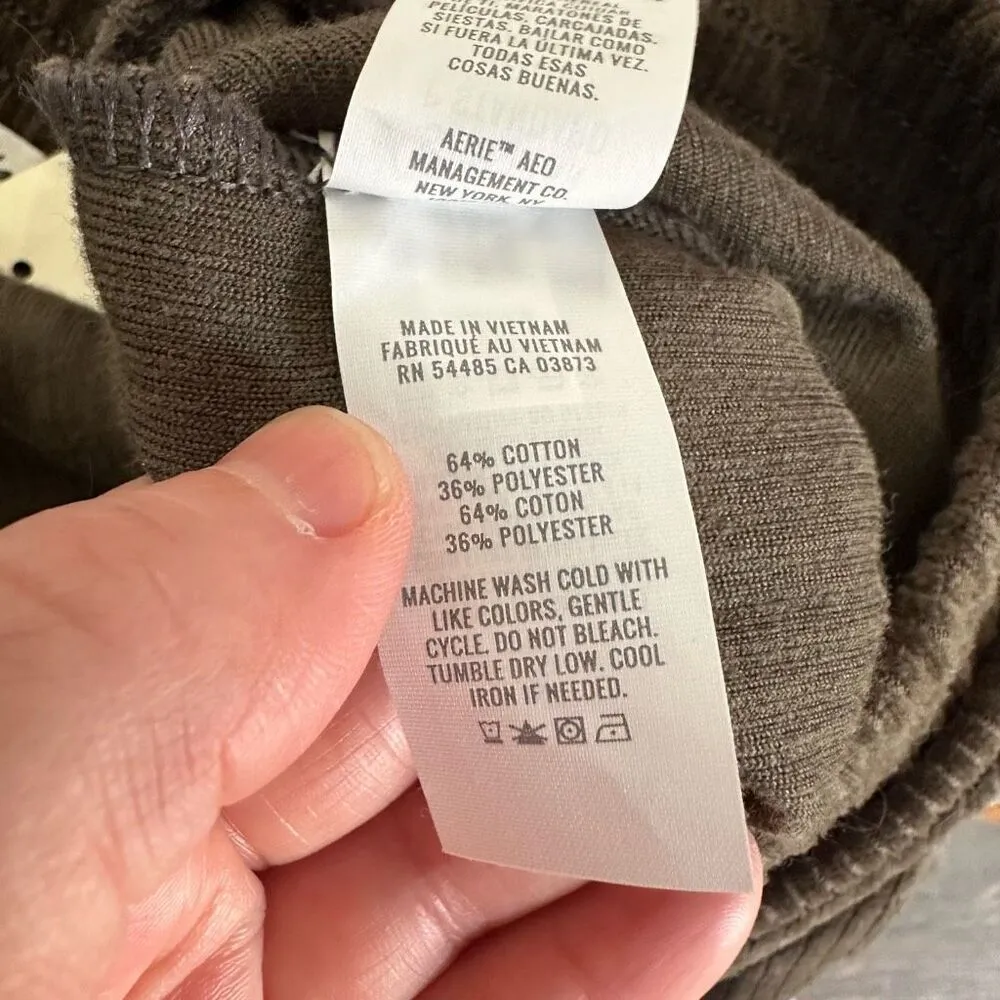 Aerie Women’s Small Green Corduroy Velvet Ribbed Flare Pants New NWT - Image 5