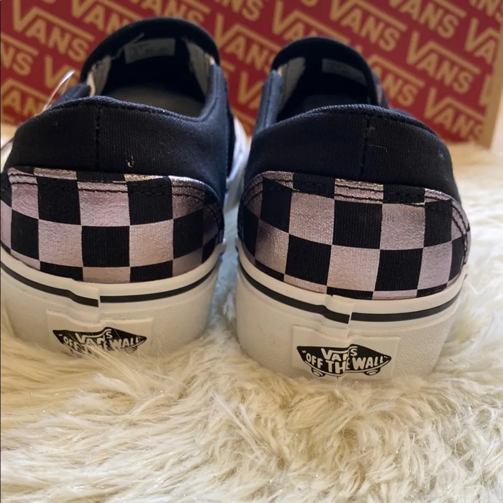 Vans Asher  Black and Gray Checkerboard Slip-Ons - Image 4