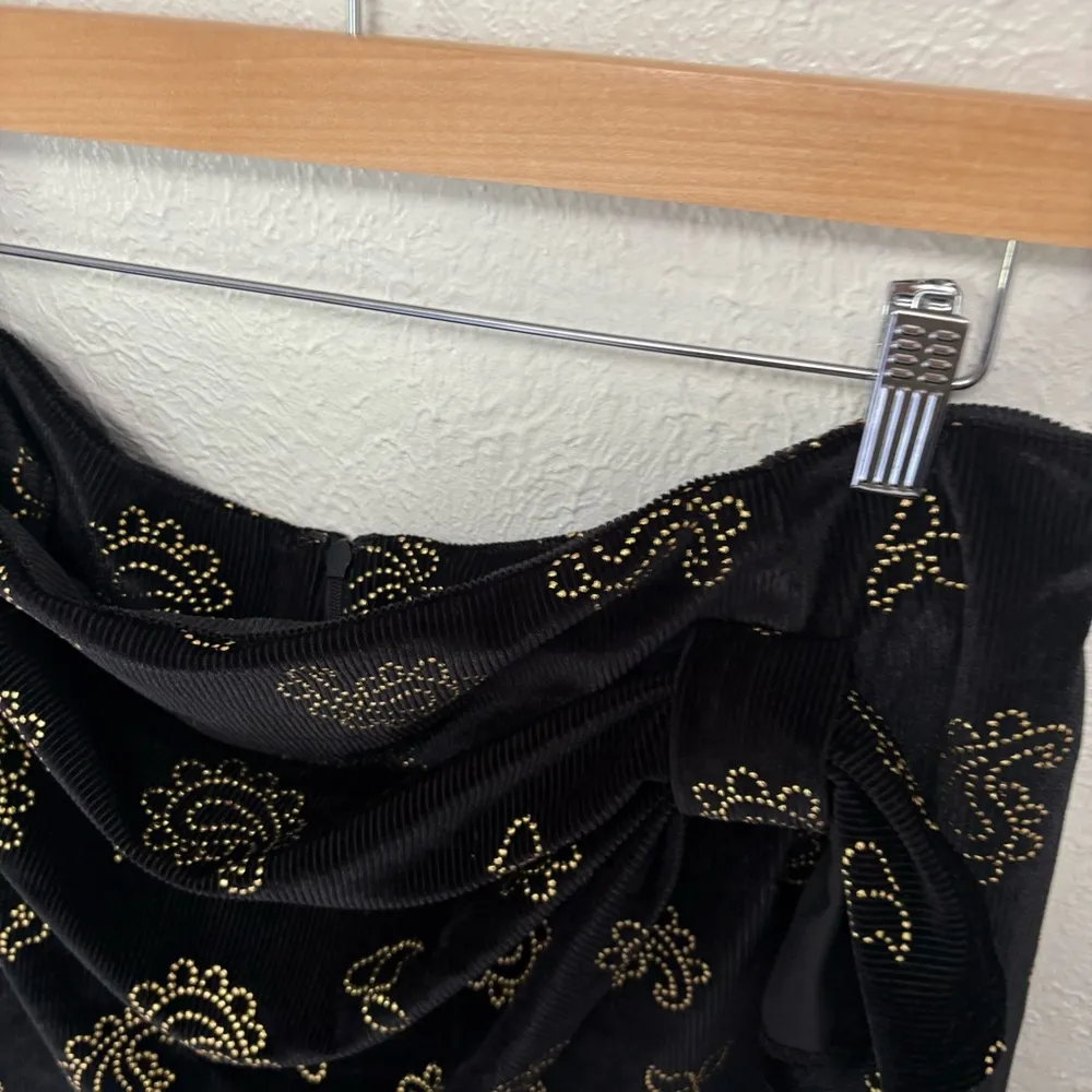 Tularosa Katie black velvet gold paisley studded wrap mini skirt boho XL - Image 7