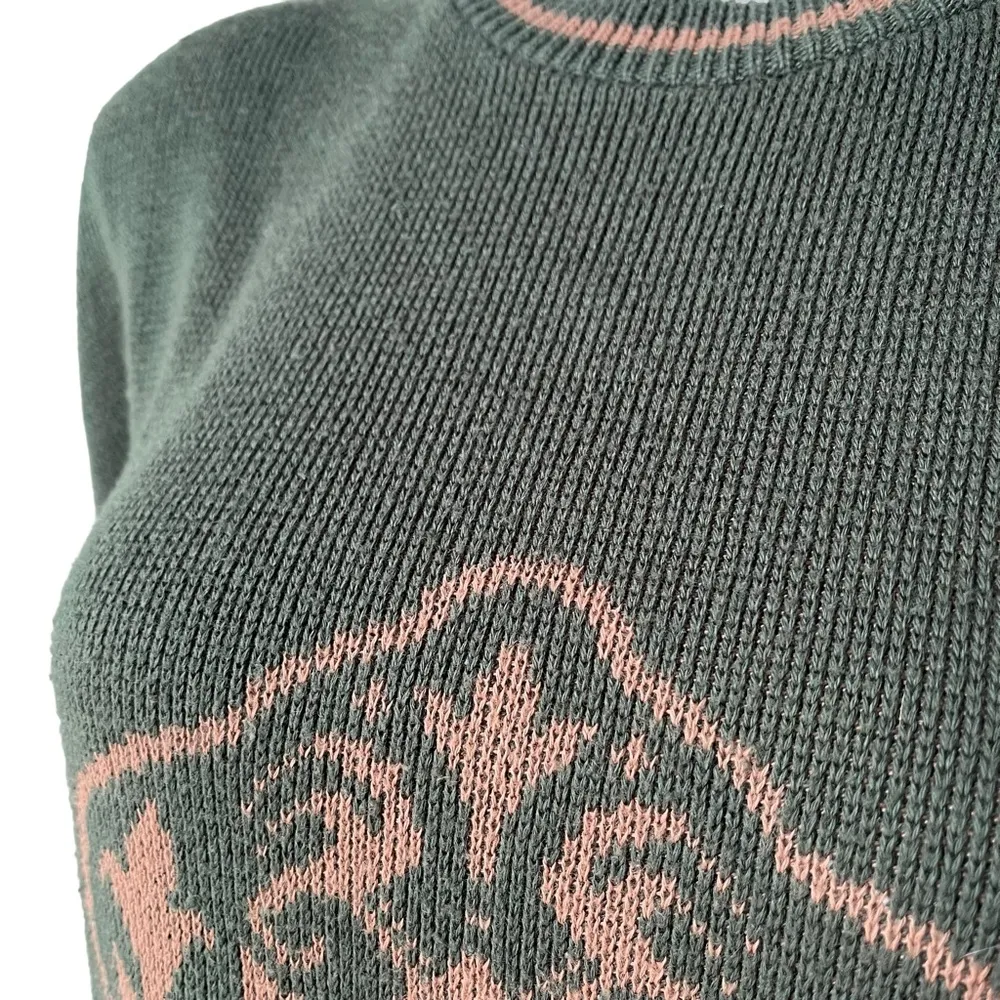 Vintage It's Pure Gould Women's Green Sweater Vest Gold Medalliion - Image 11