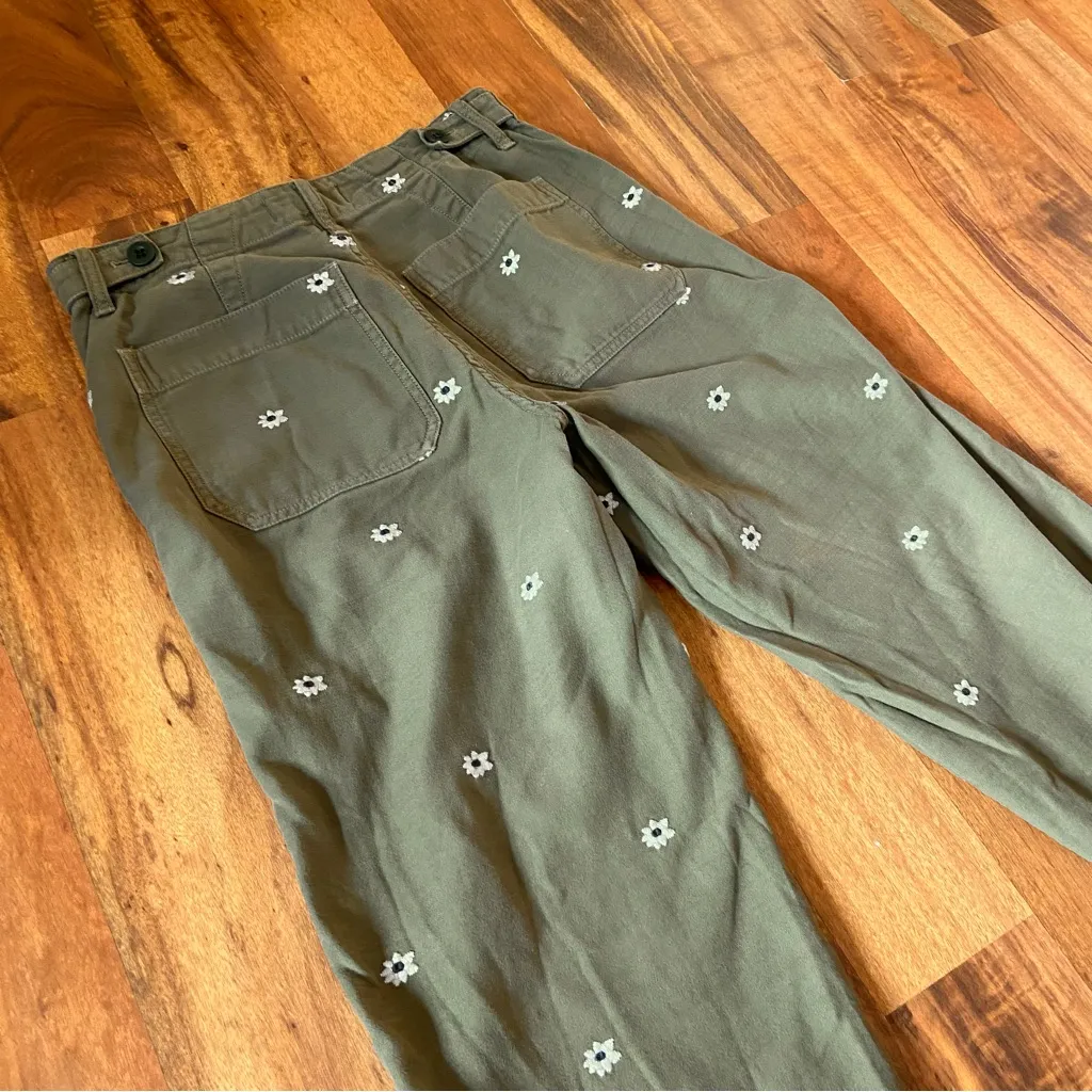 Madewell Griff Fatigue Pants in Daisy Floral Print - Image 10