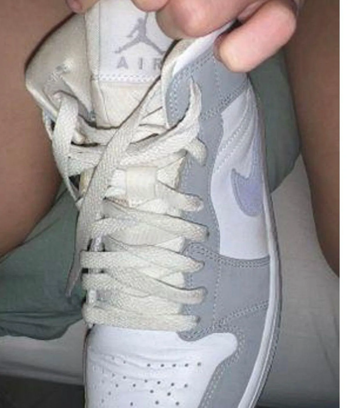 Jordan 1 Wolf Gray - Image 5