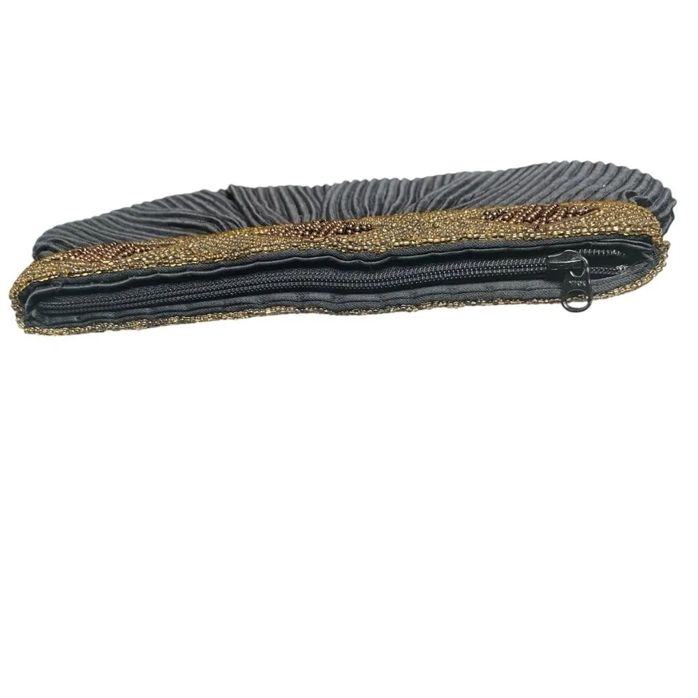 vintage womens black with gold beads lined zippered clutch formal bags - Image 4