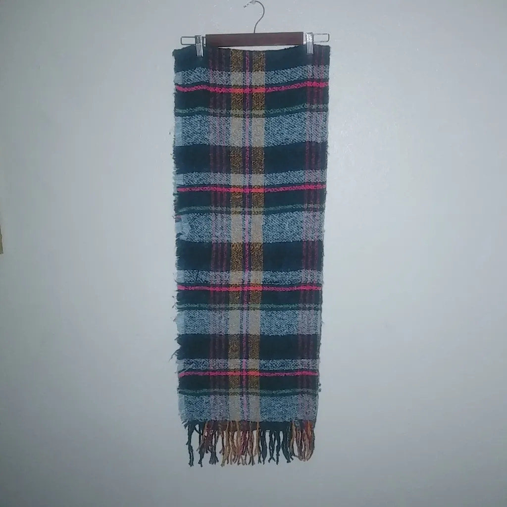 Wild Fable  Large Rectangle Multicolor Woven Wrap Scarf Throw - Image 4