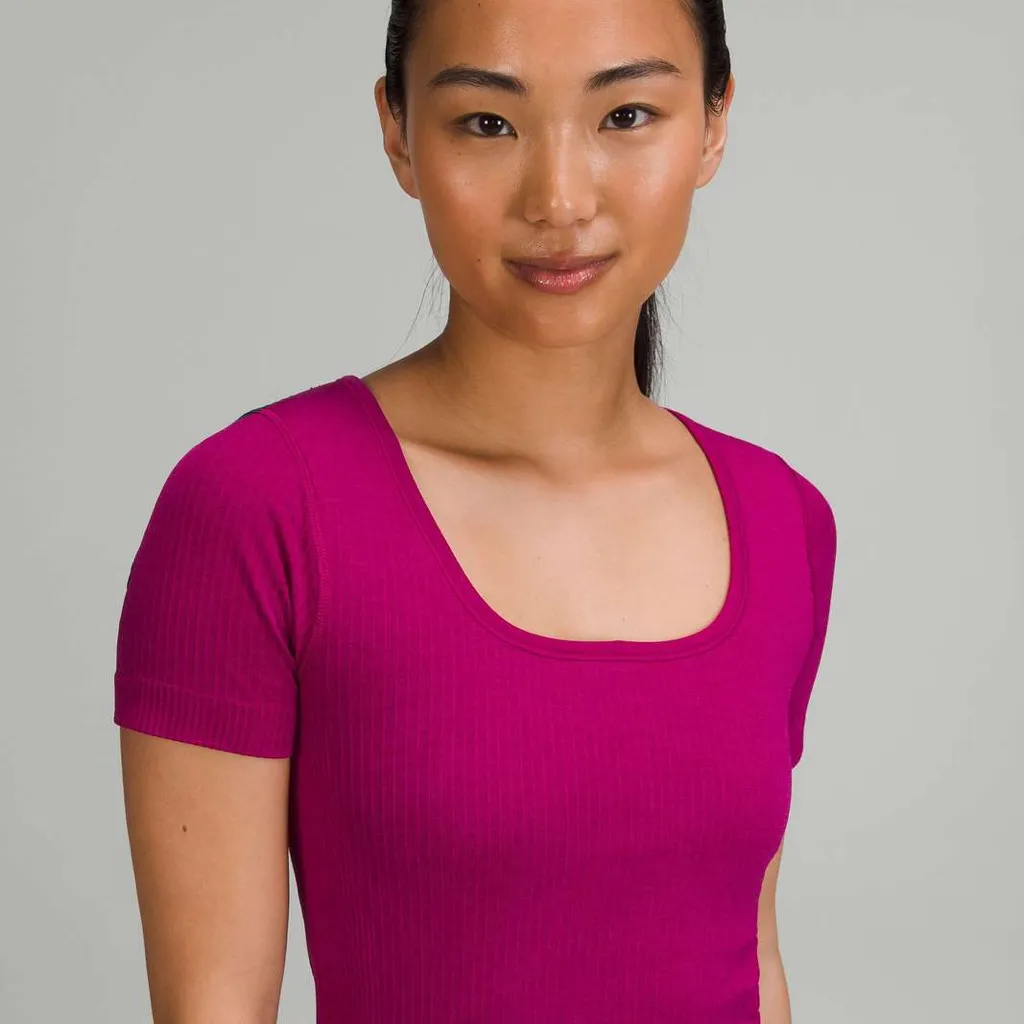Lululemon Ebb to Street Short Sleeve Shirt Magenta Purple size 4 - Image 4