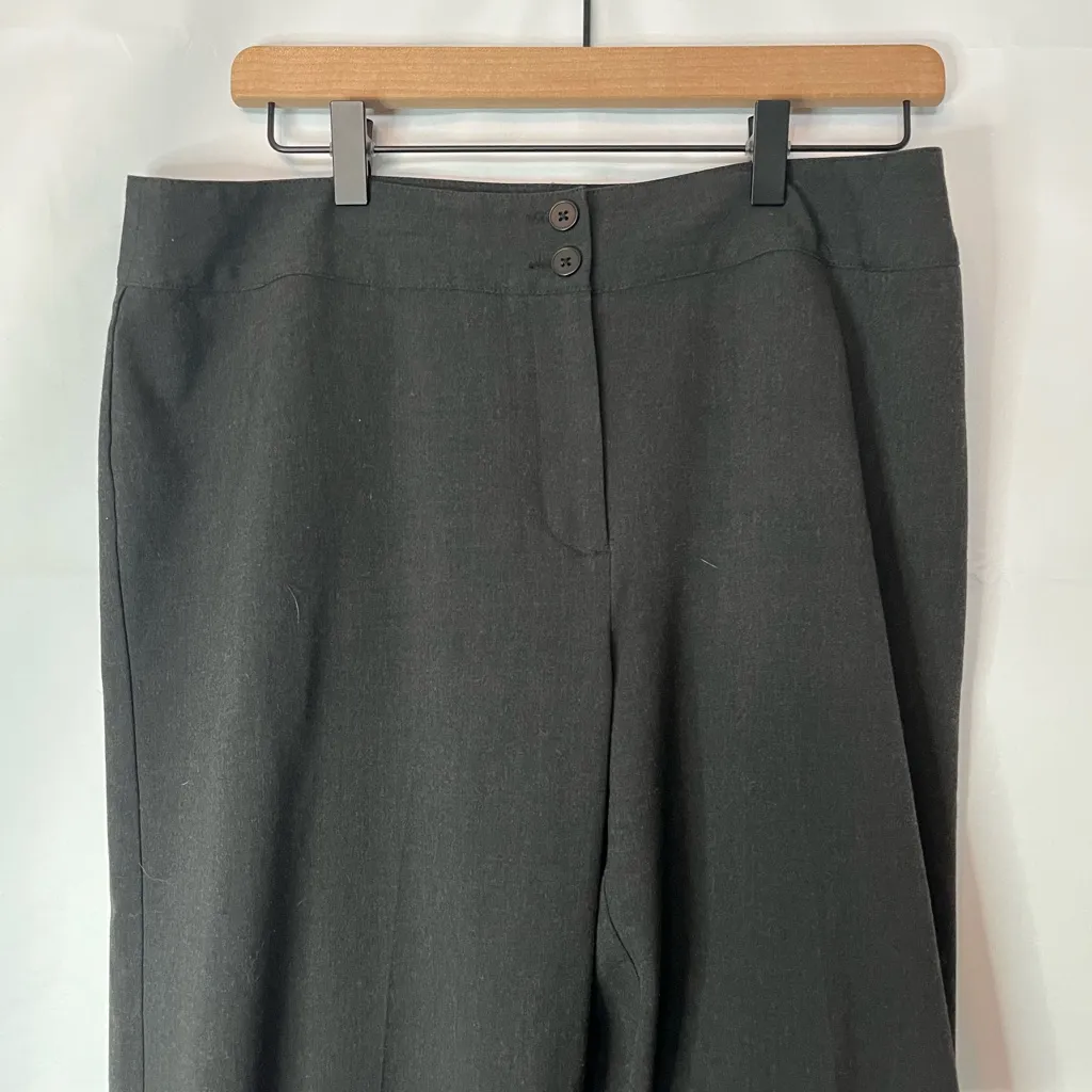 Chico's Gray Wide-Leg Trousers - Image 4