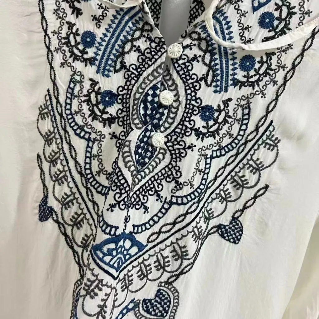 NWOT Johnny Was Biya Embroidered Floral Tunic Boho White Blue Shirt Blouse Sz S - Image 5
