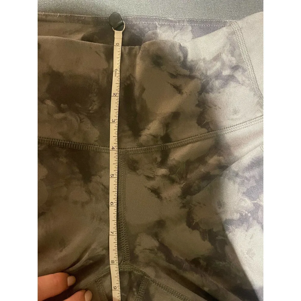 Athleta High Rise Floral Crush Chaturanga Tight Leggings Size XS Tie dye Gray - Image 7