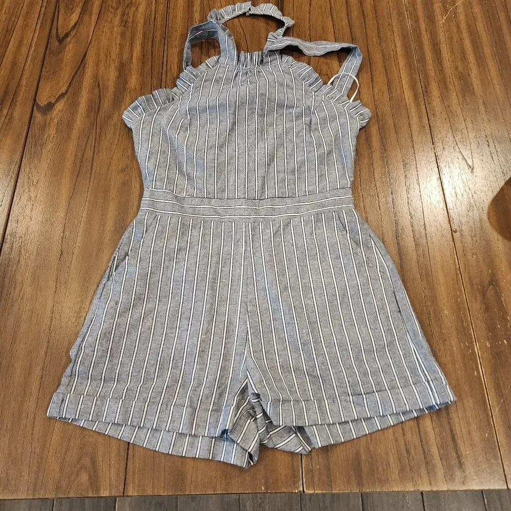 Pinstriped Pocket cotton Romper blue white size medium - Image 3