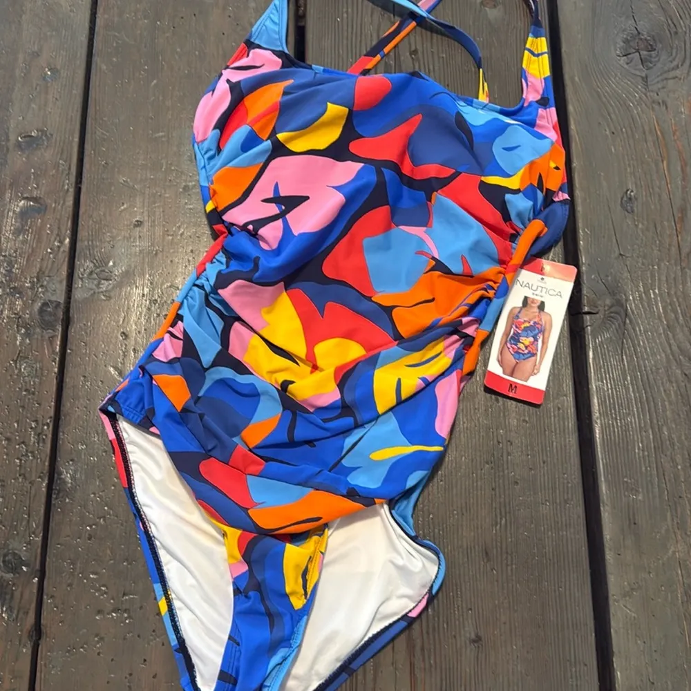 Nautica Womens Cross Back Tummy Swimsuit Into the Jungle Floral medium NWT - Image 3