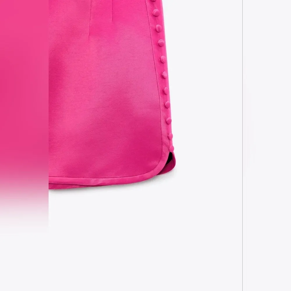 BNWT ZARA WOMAN BUTTONED SATIN EFFECT SKIRT PINK FUCHSIA - Image 3