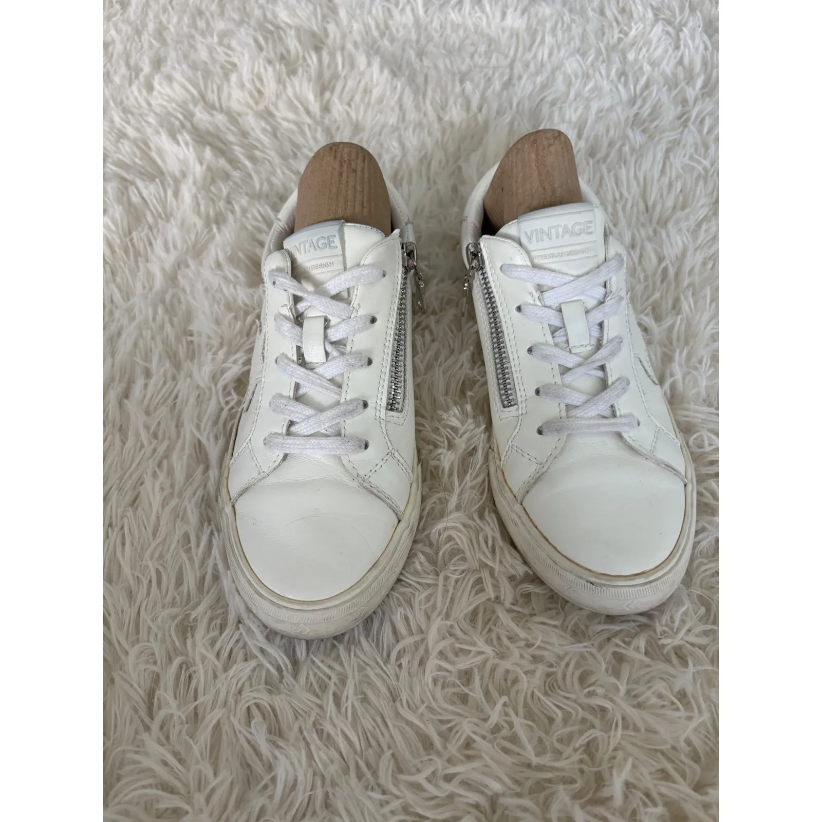 Vintage‎ Havana Women's White Leather Star Sneakers Lace Up Side Zip - Image 2