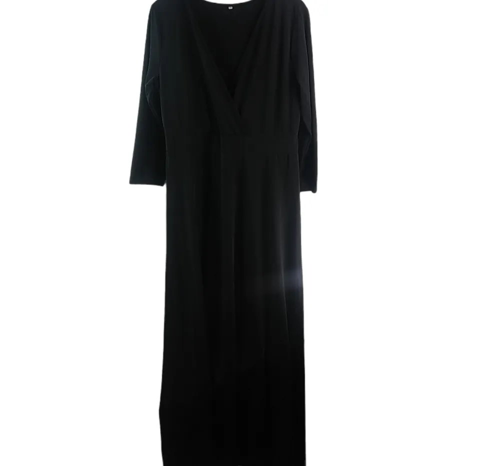 Beautiful XL Plain Black Crossover Front Dress Plus Funeral Size 16 - Image 2