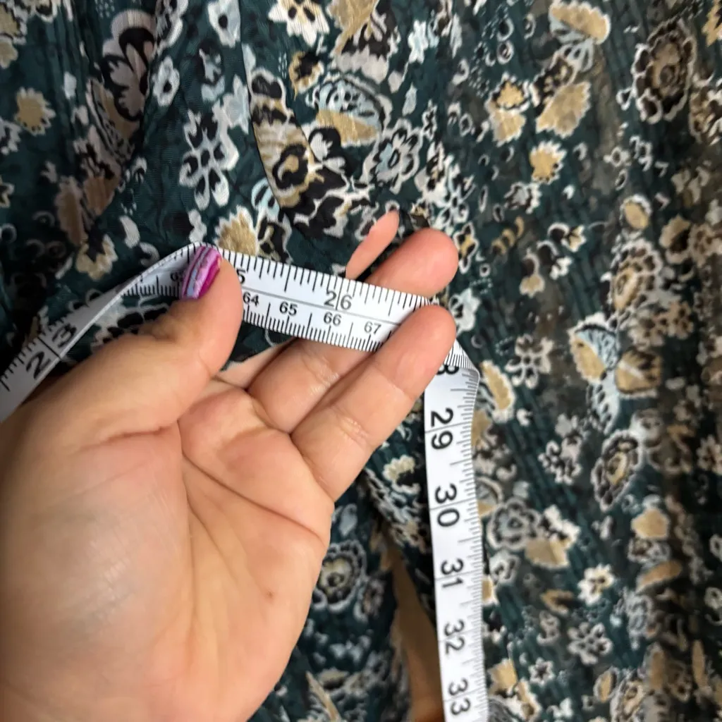 Ann Taylor women’s Floral‎ bohemian Blouse Dark Green and Beige size XL - Image 5