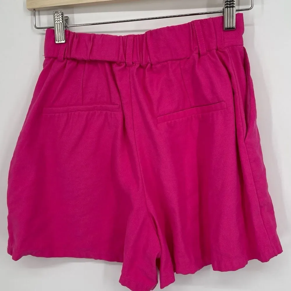 Stradivarius  Pink Pleated Shorts Size 0‎ - Image 3