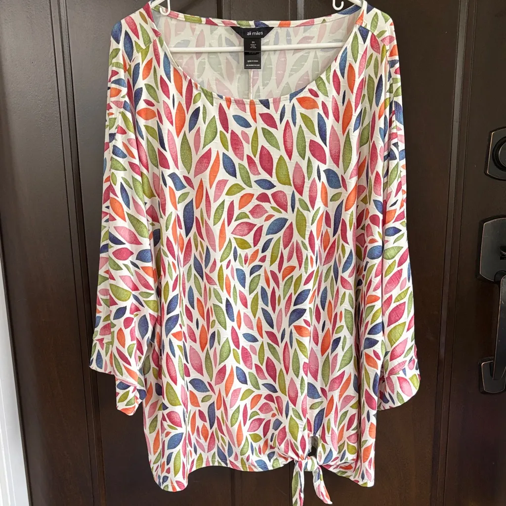 NWOT Ali Miles Dolan Sleeve Top Size 3X - Image 2