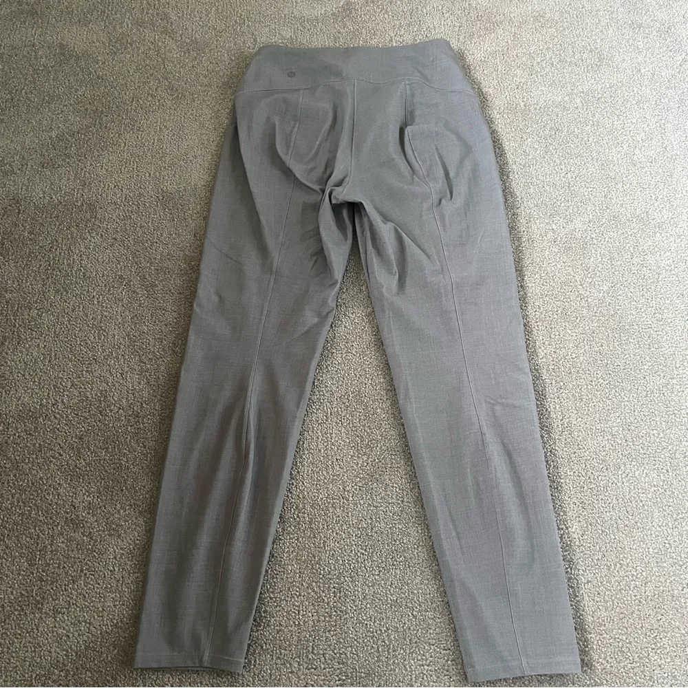 Lululemon Here to There High-Rise 7/8 Pant Crosshatch Magnet Grey Size 8 Stretch - Image 4