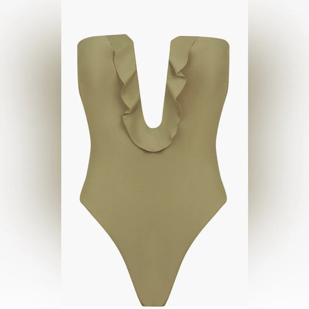 VIX Chris Plunge Strapless One - Image 3