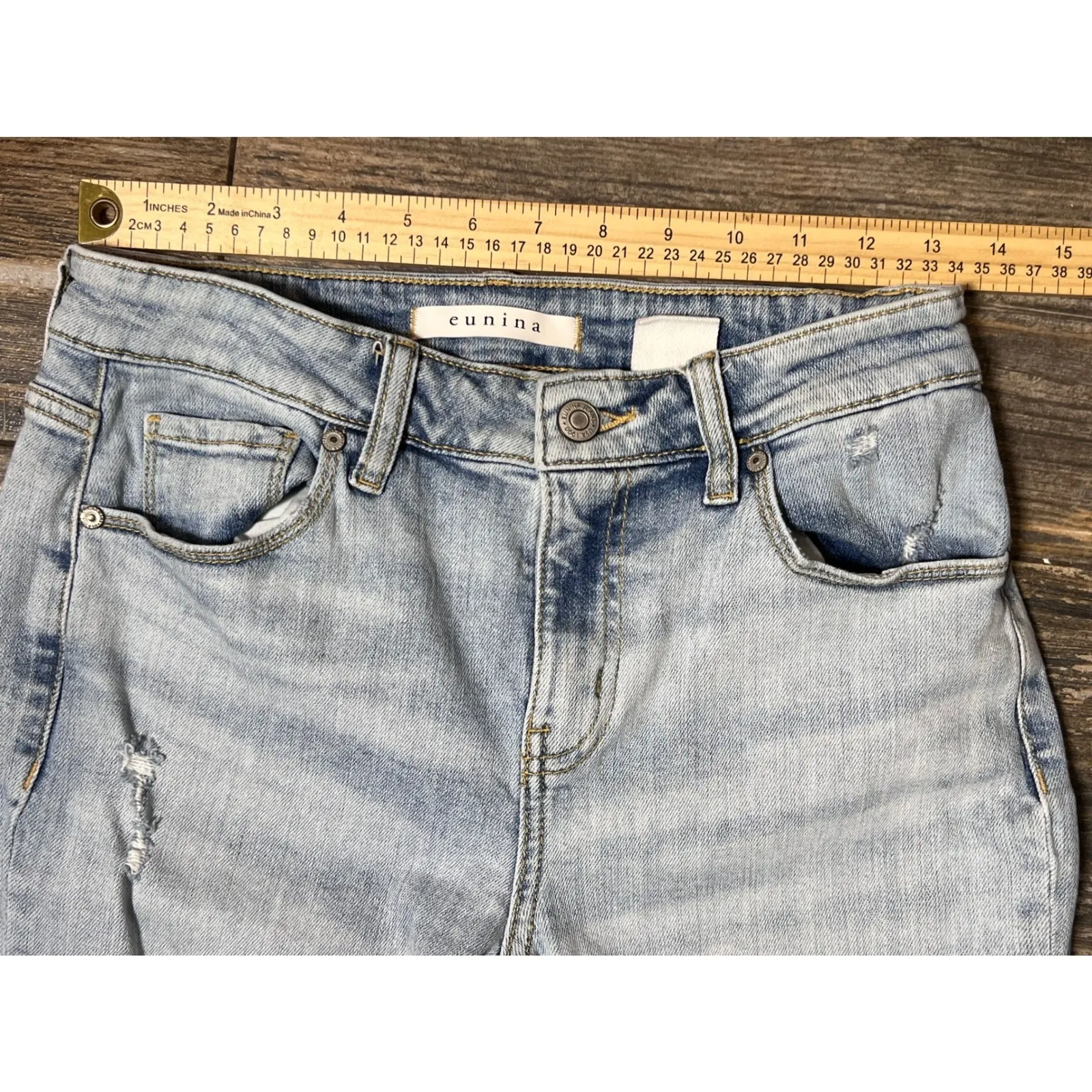 Eunina Frankie Mid Rise Girlfriend Jeans Light Wash Distressed Size 1 Ripped - Image 5