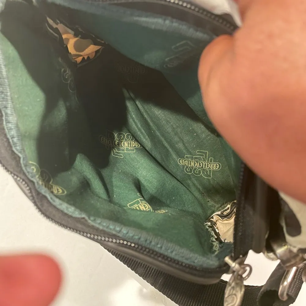 Errelleventidue RL22 Spotted Animal Print Textured Leather Bag Black White Italy - Image 9