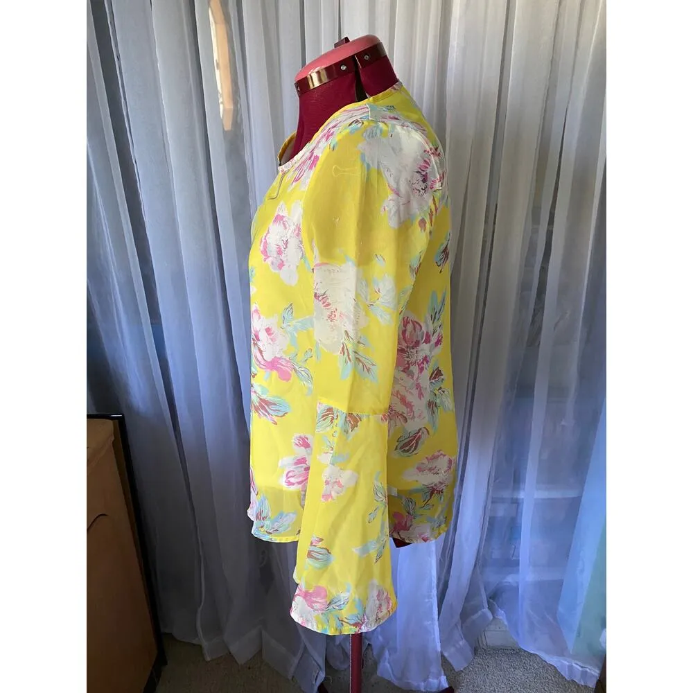 Pink Lily knit top floral yellow bell sleeves - Image 6