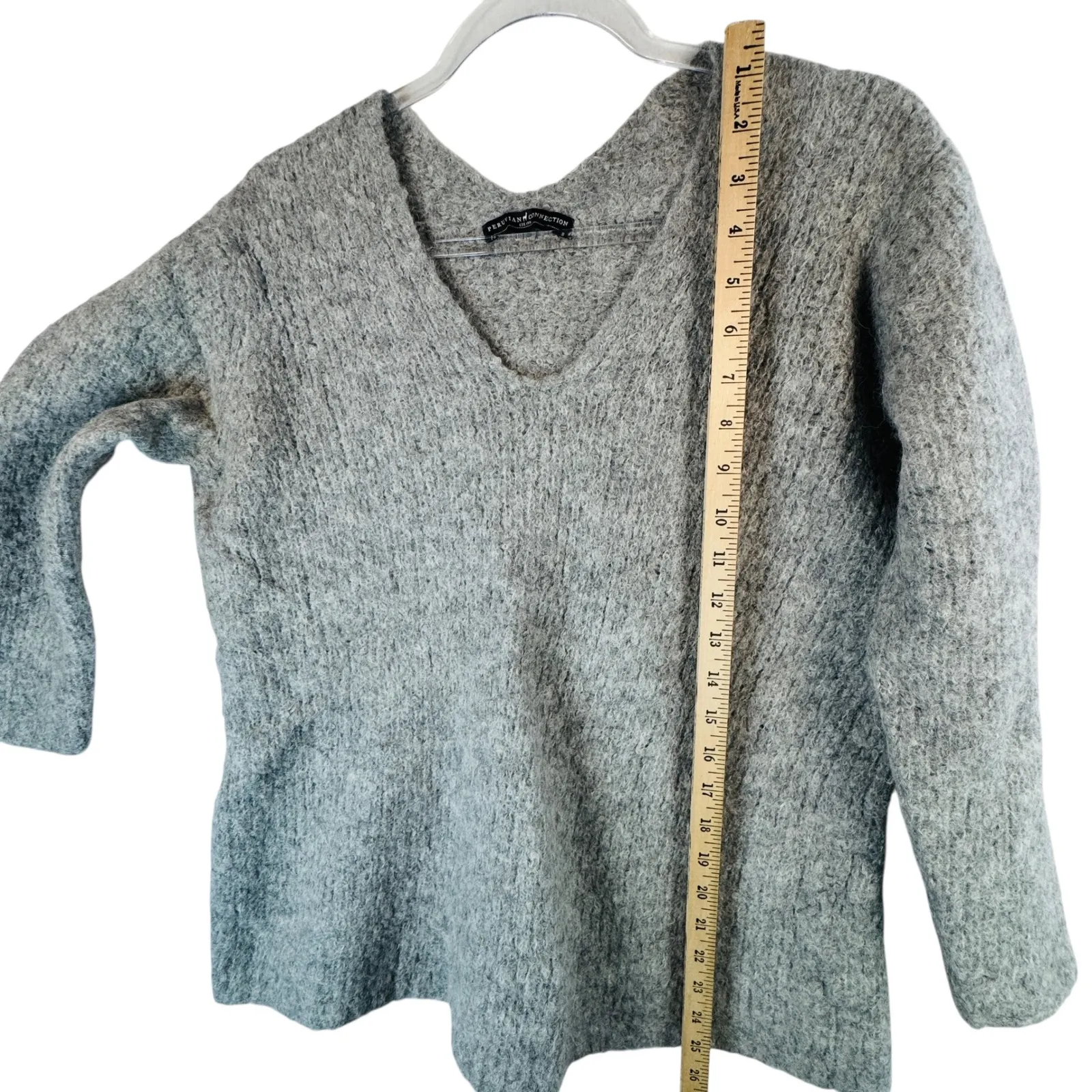 Peruvian‎ Connection Alpaca Blend Sweater Women's Small Gray V-Neck - Image 6