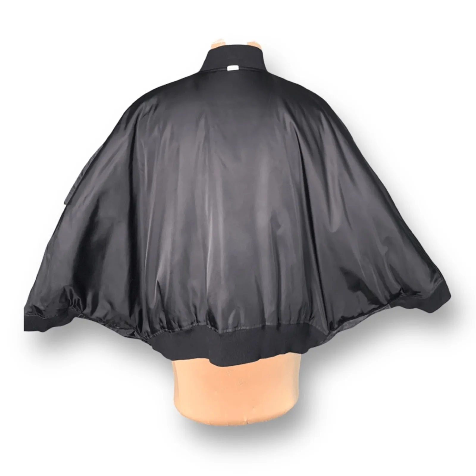 Gucci NWT Reversible Multicolor Tiger Leopard Jungle Print Bomber Jacket Size 38 - Image 9