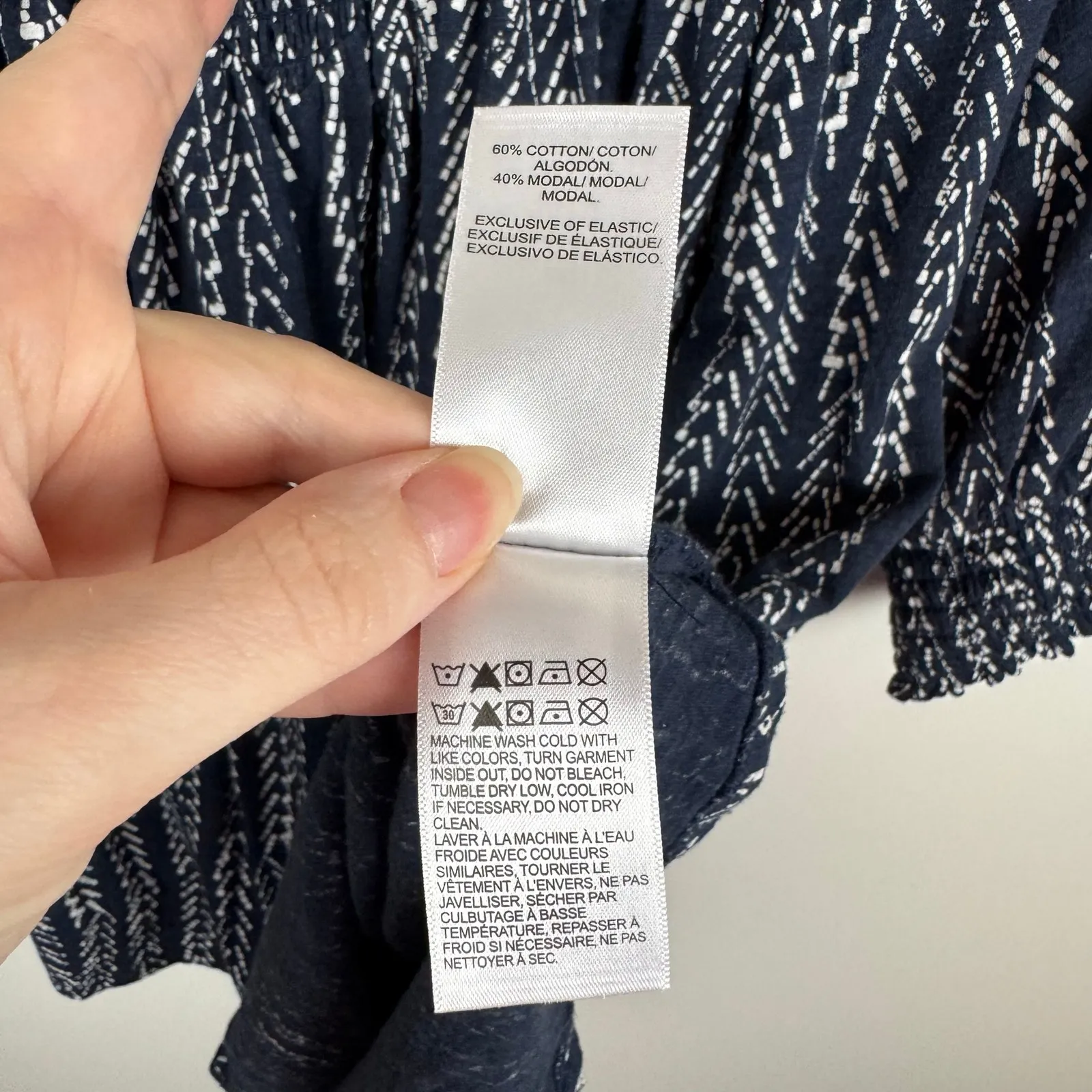 Lucky Brand Womens Smocked Cotton Blouse in Navy and White Sz L |‎ Boho Neutral - Image 12