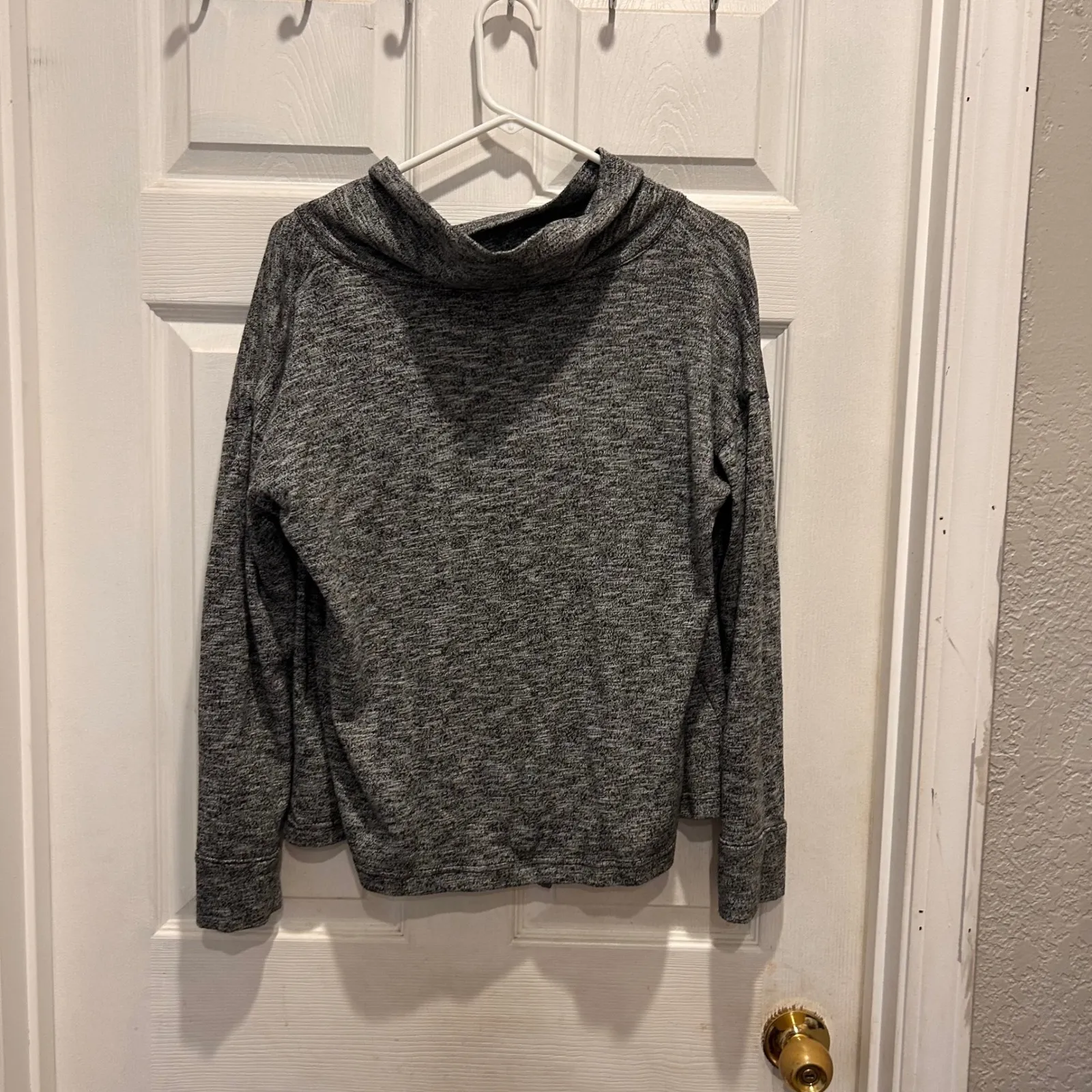 Eddie Bauer Womens L Gray Space Dye Convertible Cowl Neck Button Up Pullover Top - Image 6