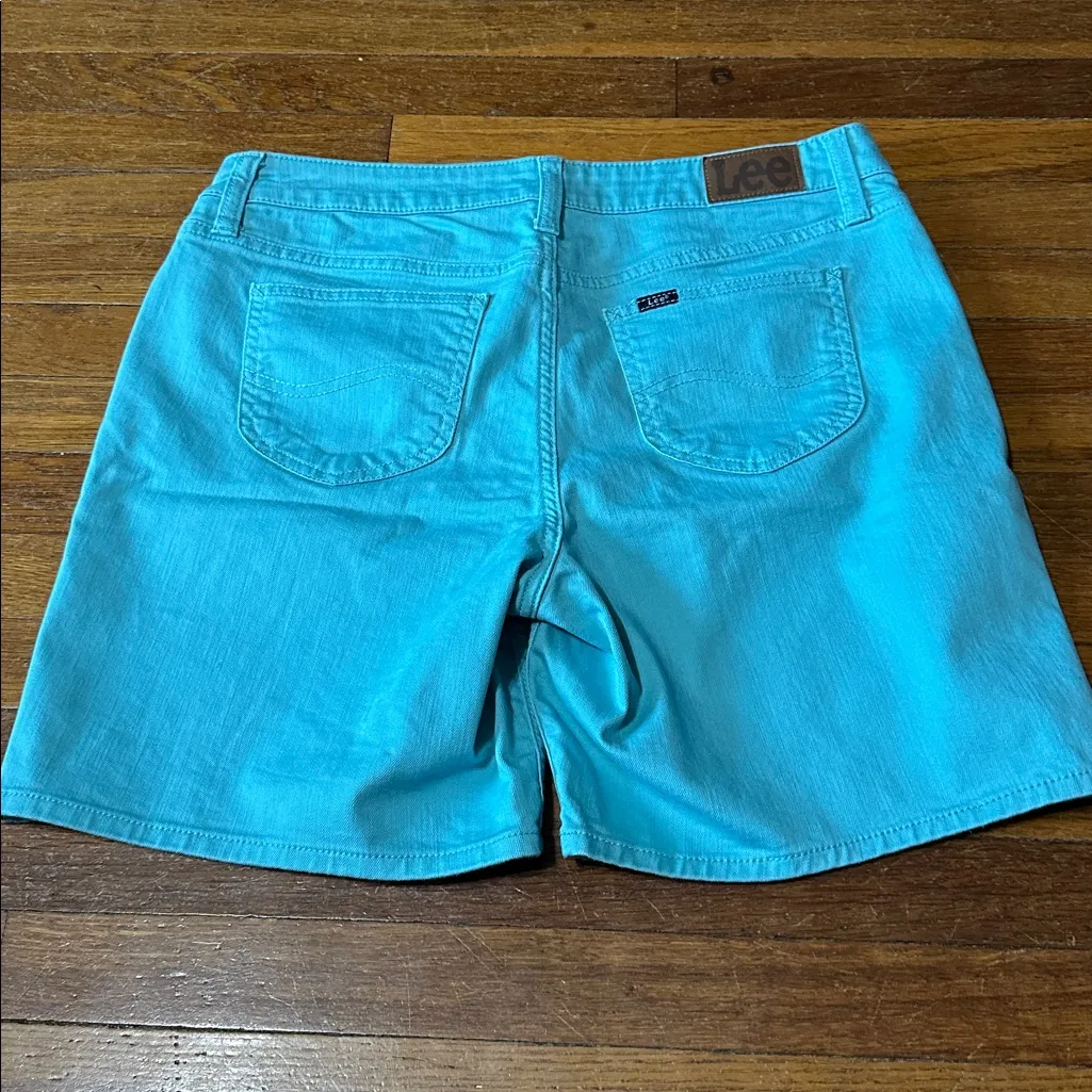 Lee Women’s Light Teal Midrise Jean Shorts - Image 3