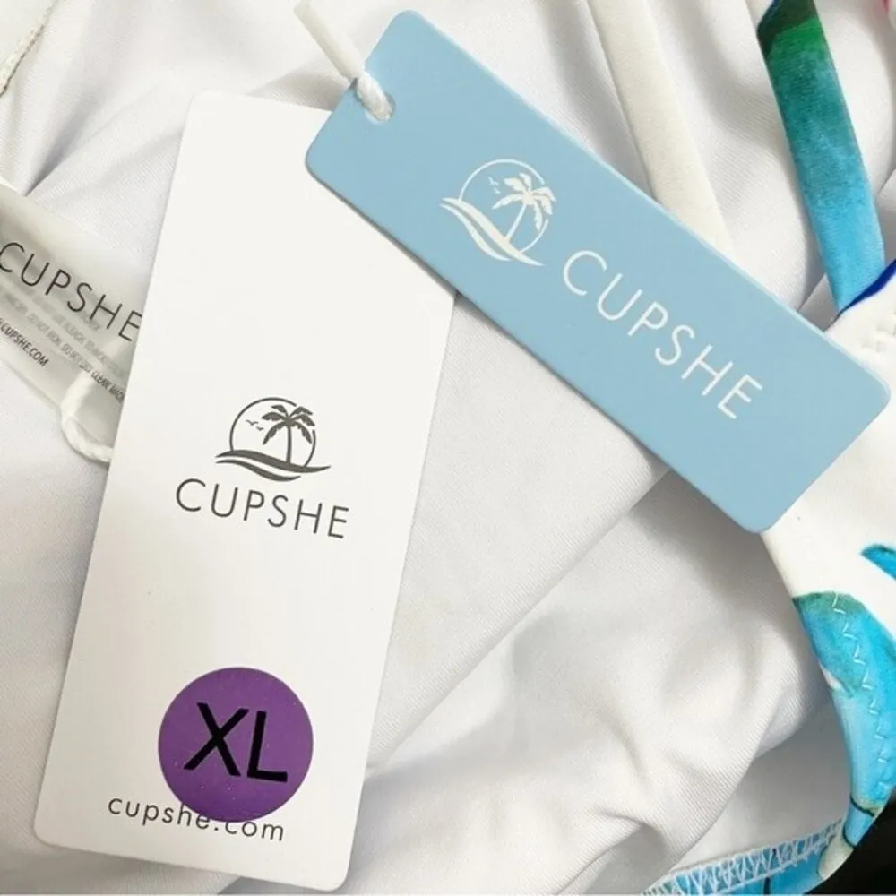 Cupshe Two Piece Swimsuit Tropical Floral Cutout Brief Stripe Halter Top Size XL - Image 8