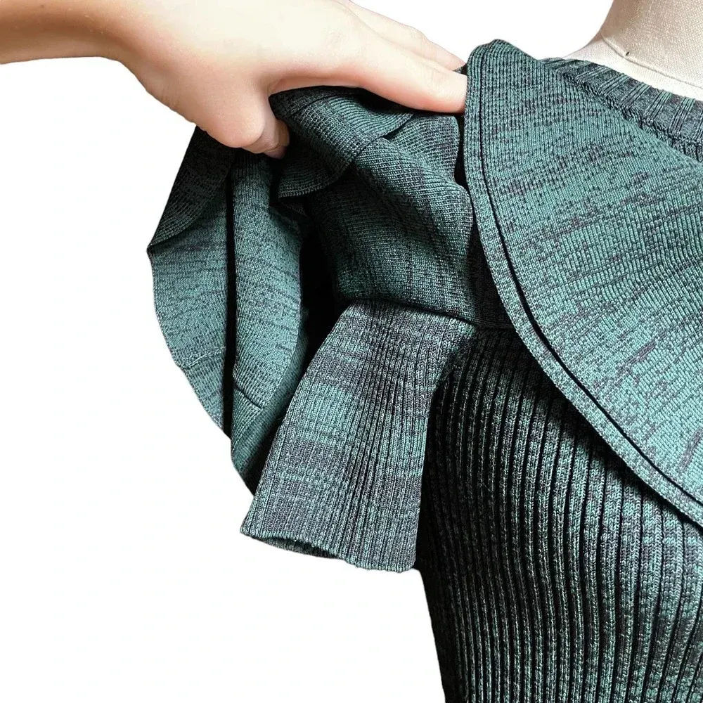 Apiece Apart Sweater‎ Top Ruffle Ribbed Knit Marled Green Black Size Small - Image 4