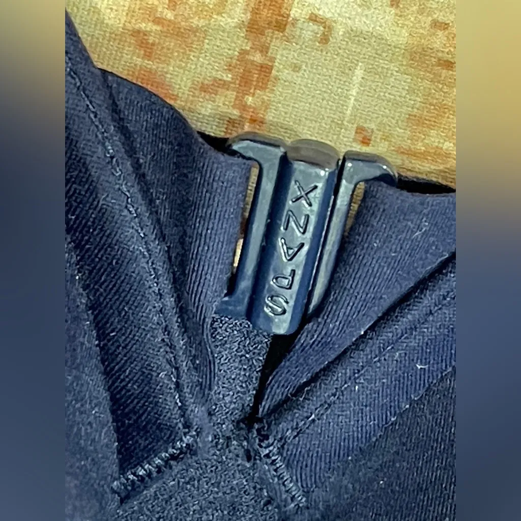 SPANX 36D Deep Navy Bra Front Closure - Image 3