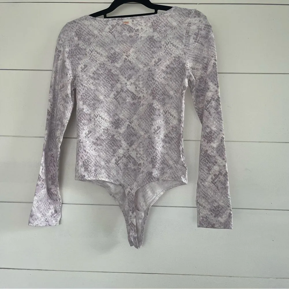 Victoria’s Secret Pink Thong Bodysuit - Image 4