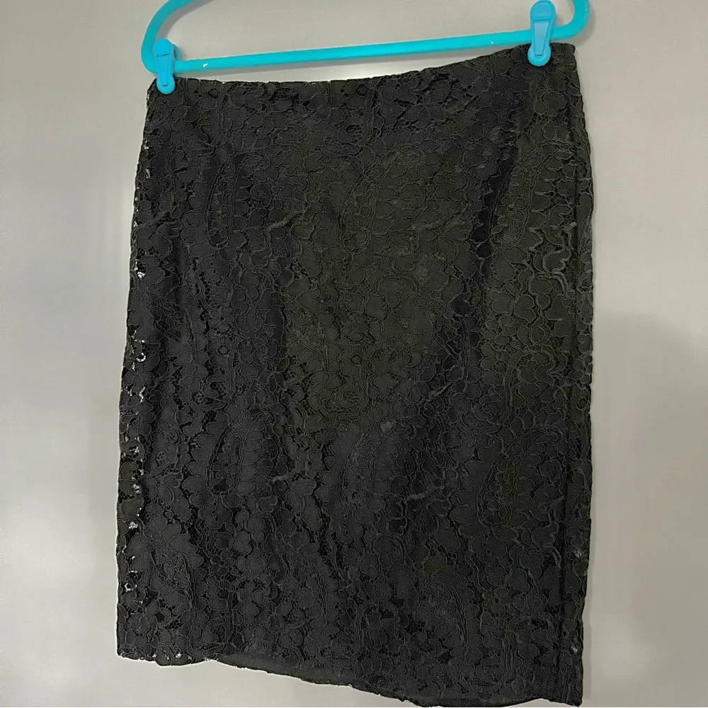 NWT J Jill Black Eyelet Professional Work Pencil Skirt Size 12 - Image 2