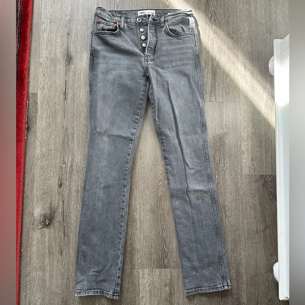 Zara High Rise Gray Jeans - Image 2