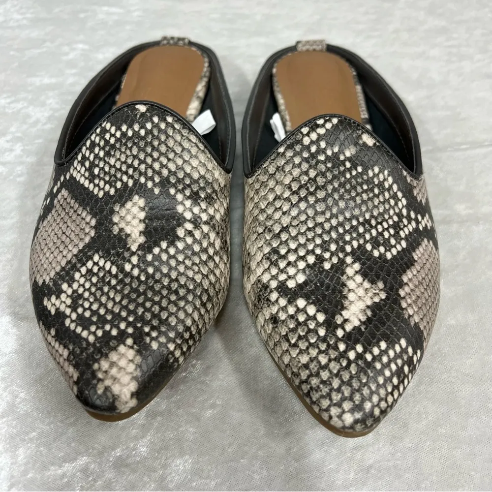 Snake print Flats women’s 6.5 - Image 2