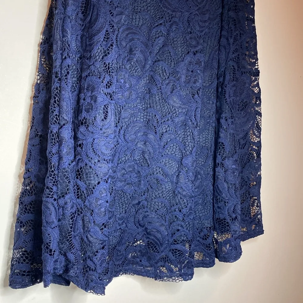 Women’s altar’d state lace tank dress with cut out back detail navy blue small - Image 6