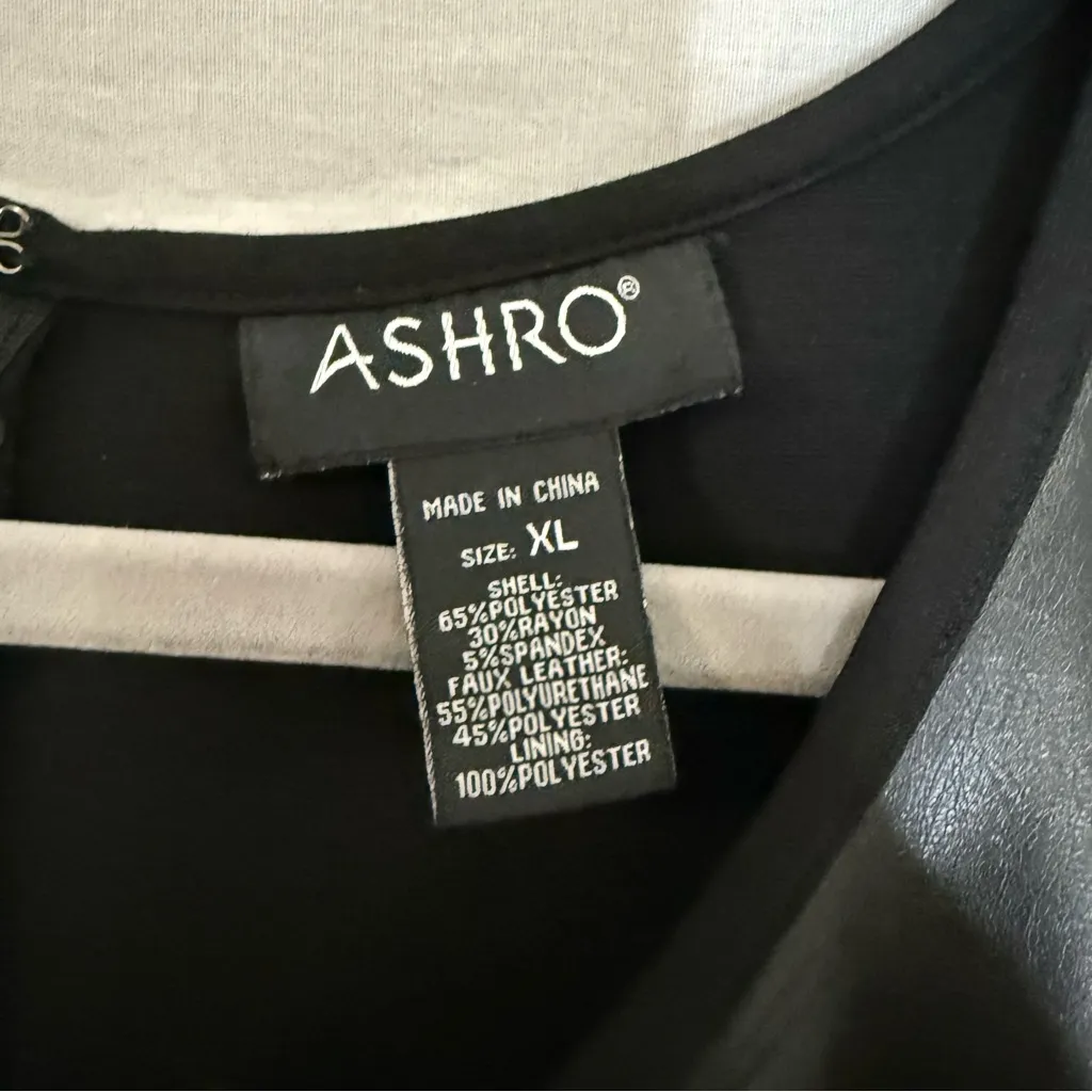 Ashro Black Sleeveless Dress Size XL Faux Leather Panel Sexy Little‎ Black Dress - Image 2