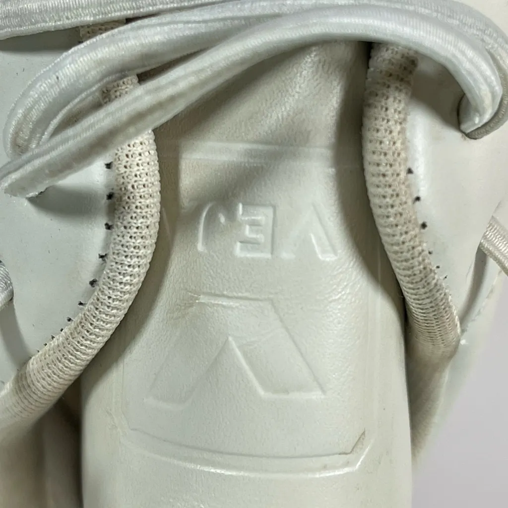 VEJA V-10 White & Black Leather Sneakers Women’s US 9.5 Sustainable Shoes - Image 6
